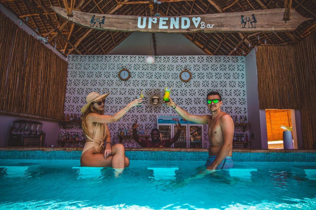 Zanzibella Hotel & Spa キウェンワ エクステリア 写真 Upendy Bar
