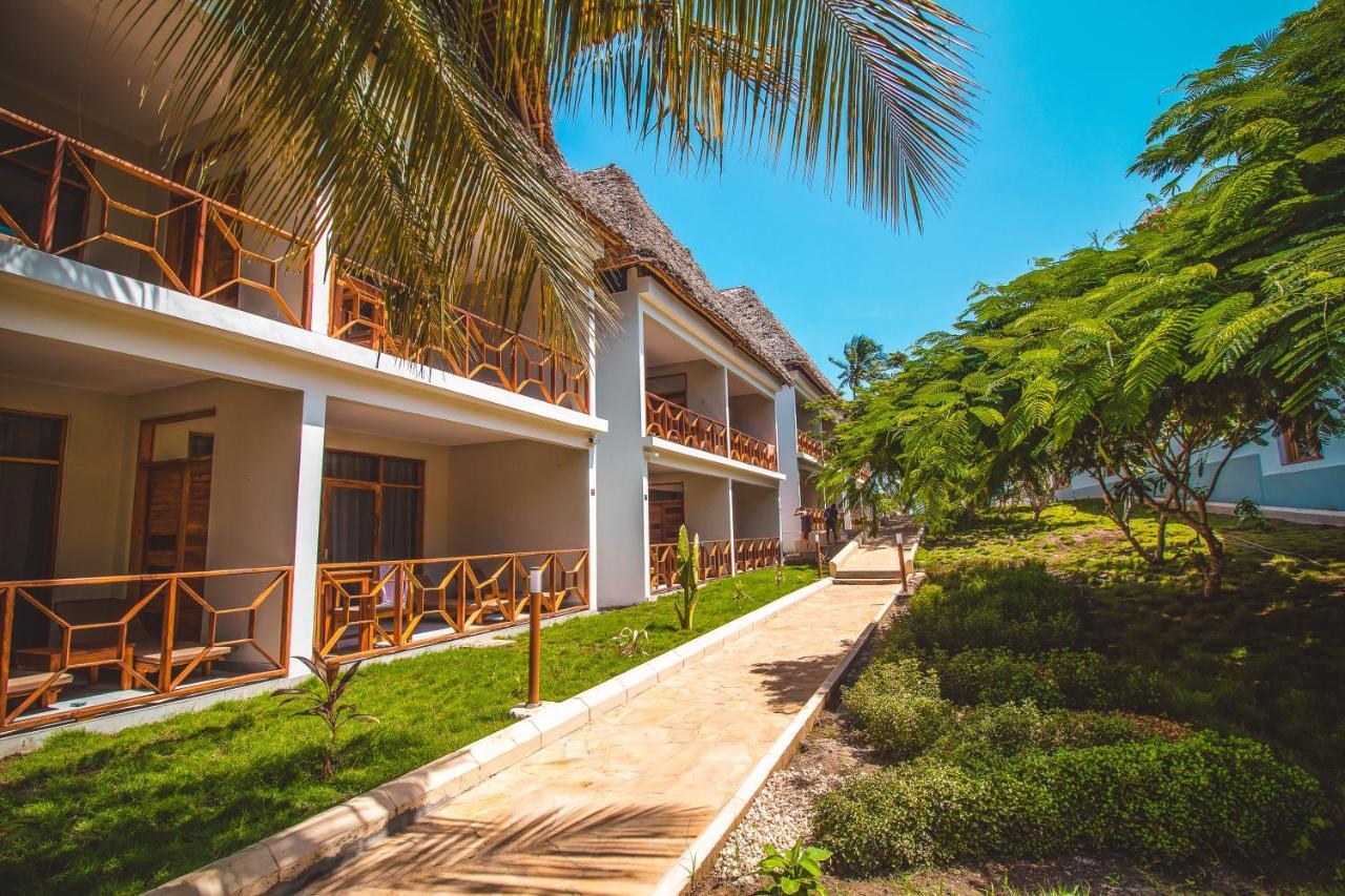 Zanzibella Hotel & Spa キウェンワ エクステリア 写真 The hotel