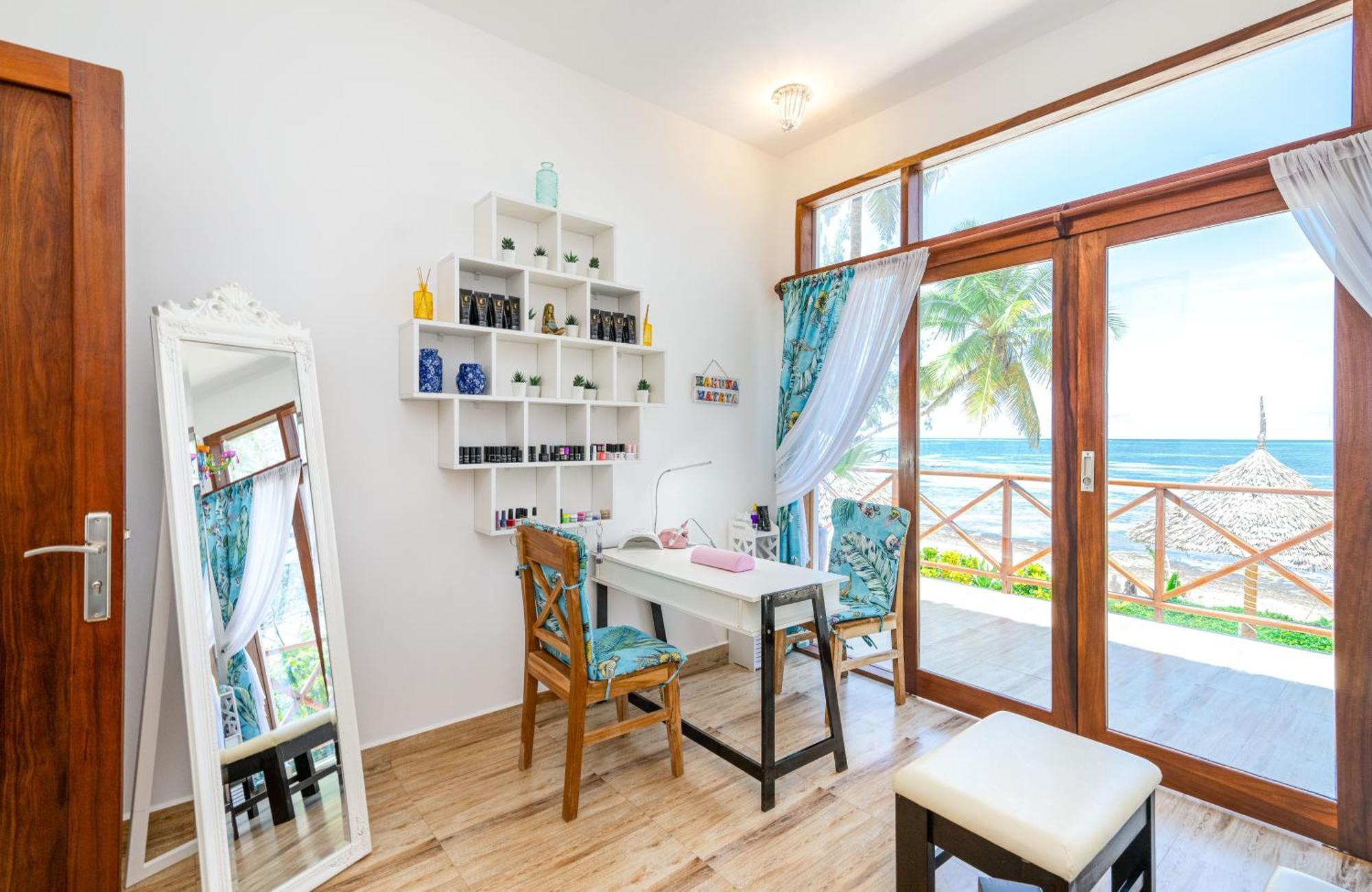 Zanzibella Hotel & Spa キウェンワ エクステリア 写真 Spa at the Hotel