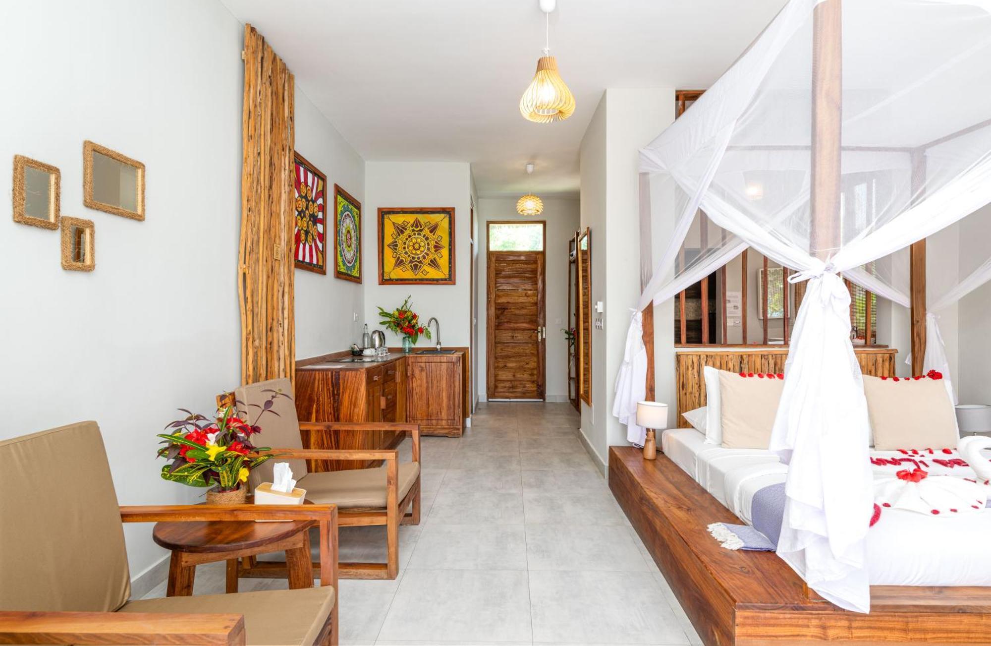 Zanzibella Hotel & Spa キウェンワ エクステリア 写真 Deluxe Room