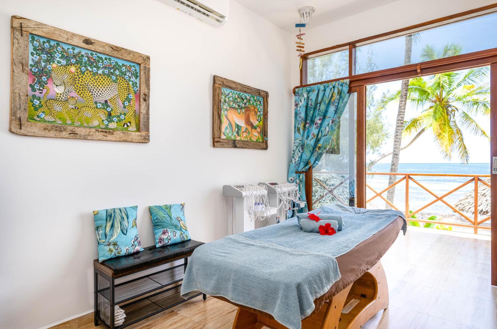 Zanzibella Hotel & Spa キウェンワ エクステリア 写真 Spa at the Island Resort