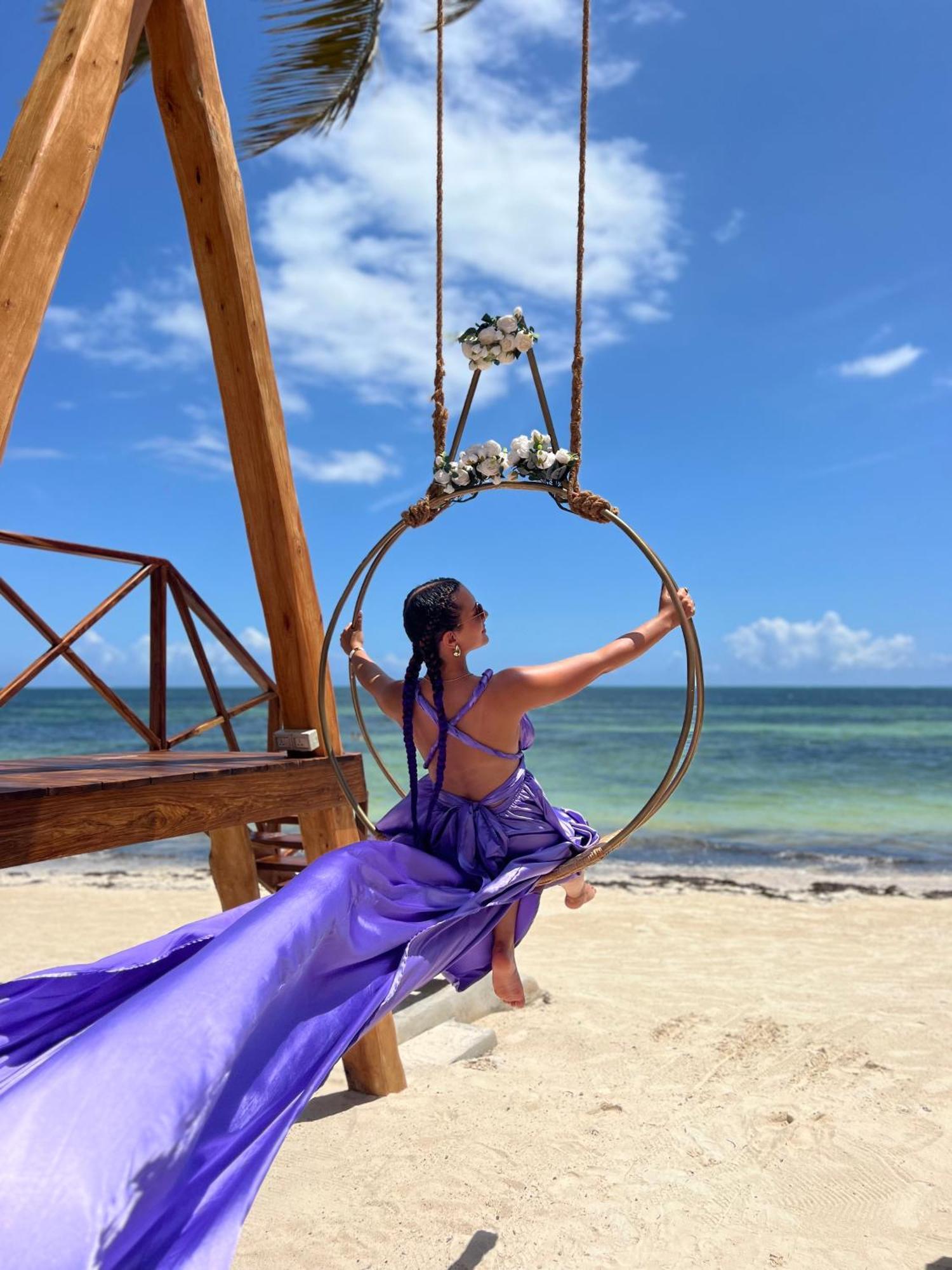 Zanzibella Hotel & Spa キウェンワ エクステリア 写真 Aerial hoop